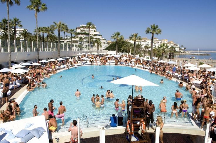 top-party-destinations-in-spain